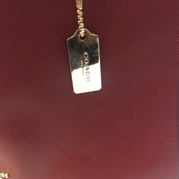 Coach Large Tote 36554 red. Leather - Picture 3 of 14